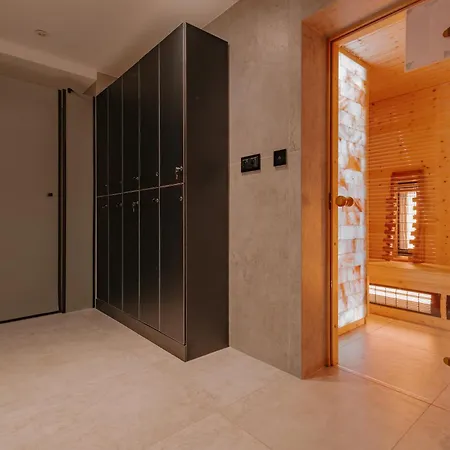 Modern Olive - Sauna, Silownia, Parking Fair Βρότσλαβ
